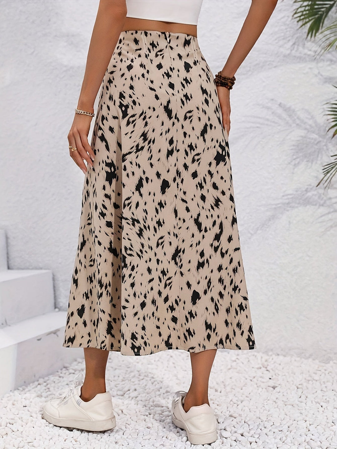 Ruby™ | Elegant Midi Skirt with Slit